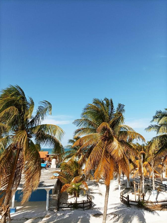 Costa Esmeralda El Cuyo Extérieur photo